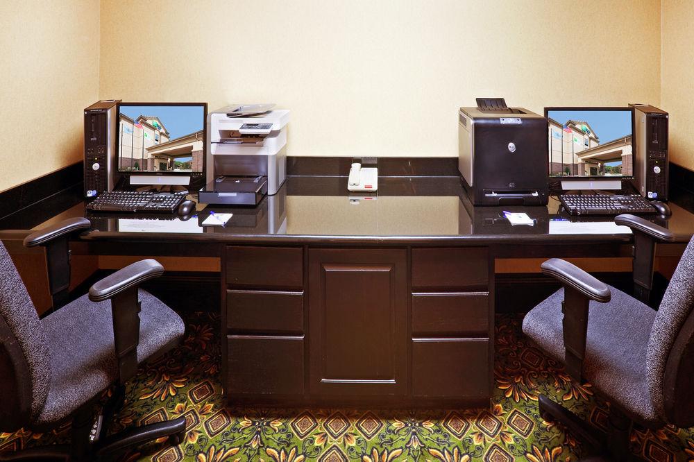 Holiday Inn Express Hotel & Suites Durant By Ihg Eksteriør billede